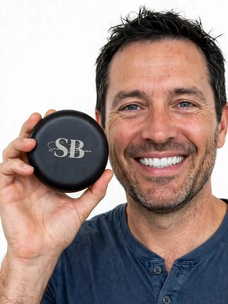 Smile Boutique NY customer Tom with his case